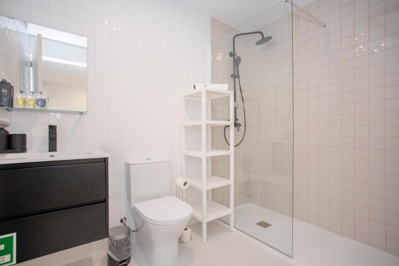 Liiiving In Porto - Downtown Essence Apartments Екстер'єр фото
